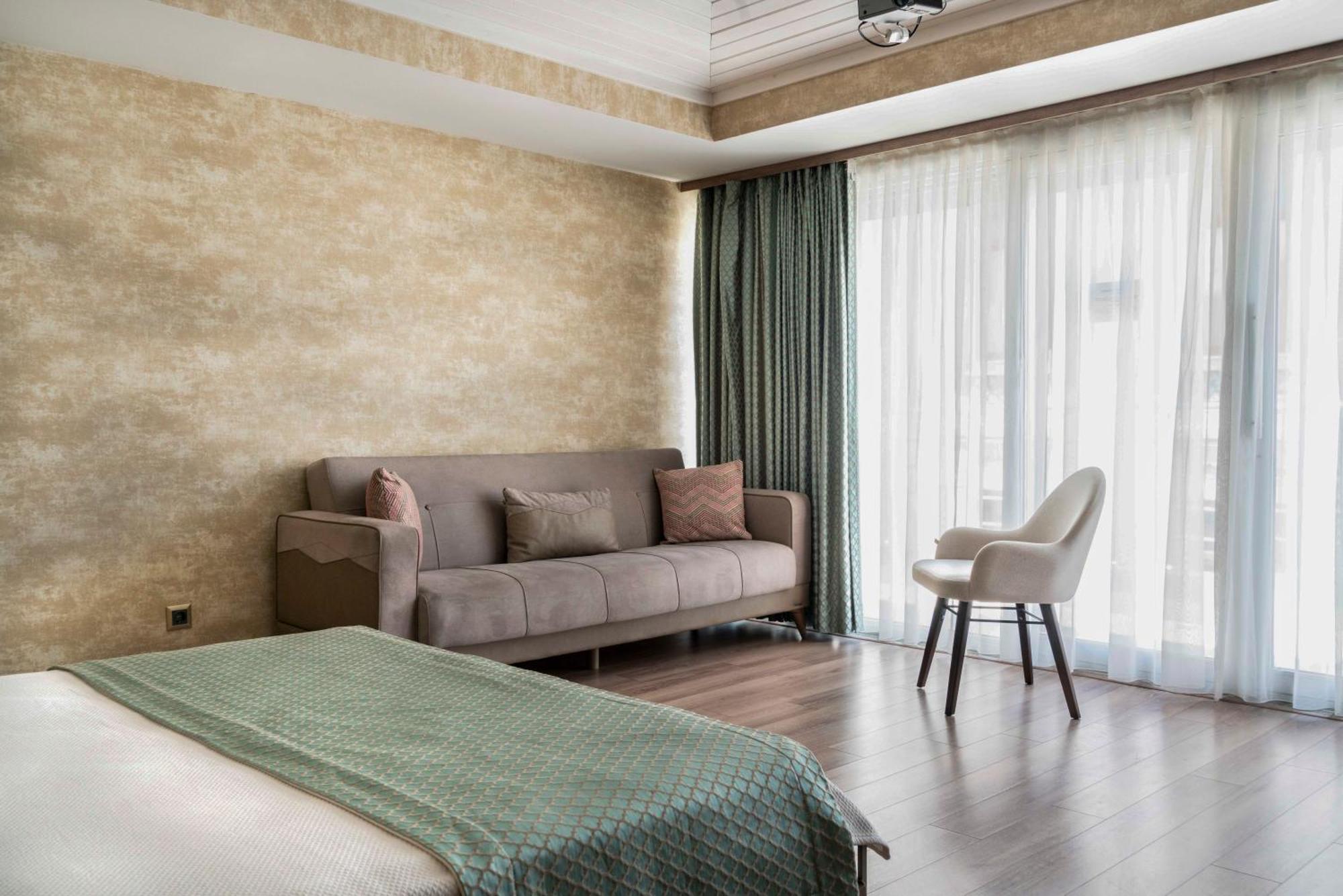 Castle Franco Suites Стамбул Экстерьер фото